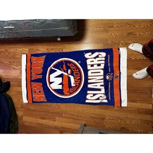 Blue Islanders Boys Beach Towel USED - Cleaned